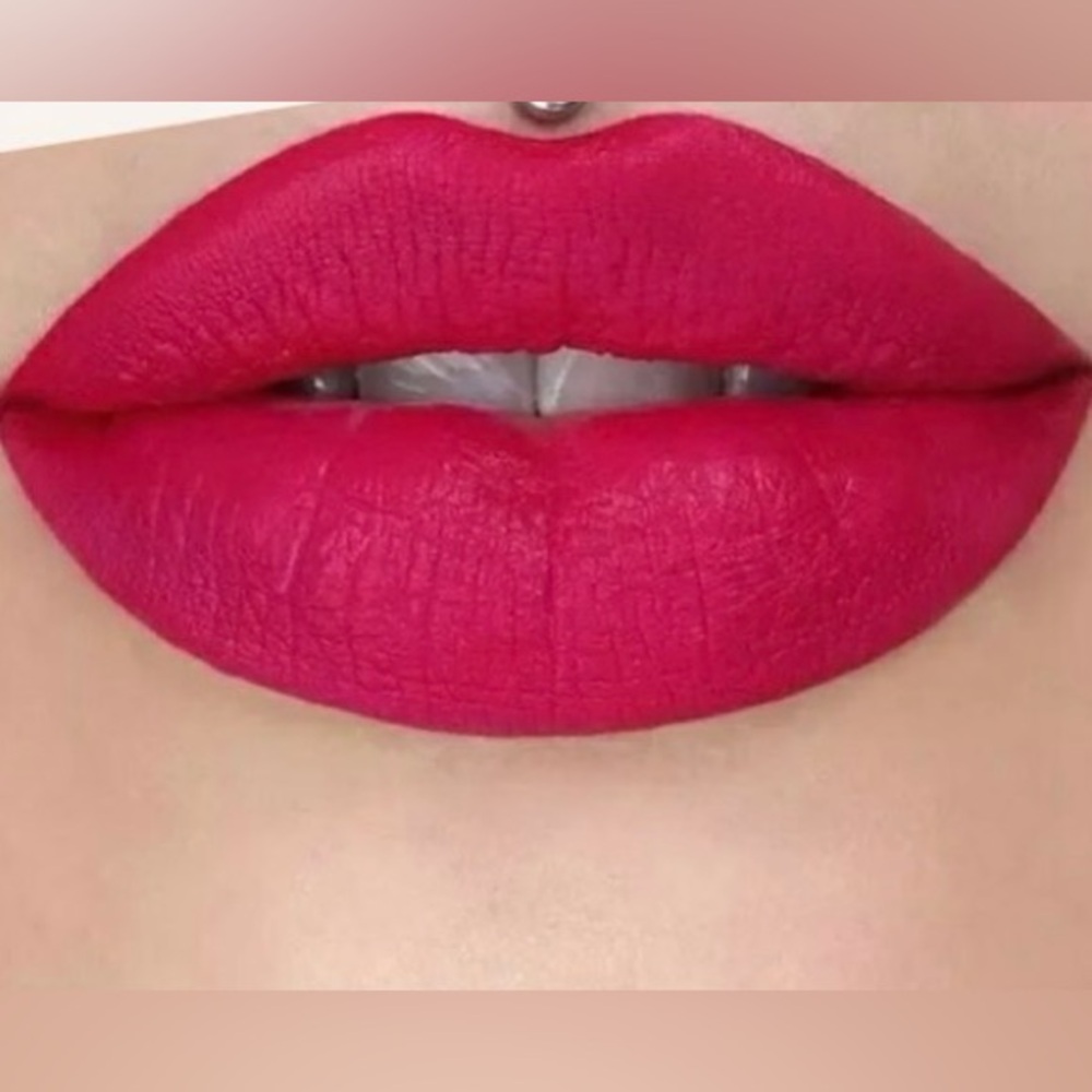 Jeffree Star Pink Kitten Velour Lipstick